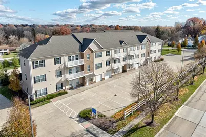 558 Colony Park #301, Tallmadge, OH 44278 - Photo 1