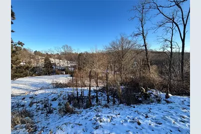 137 Clay Street, Weirton, WV 26062 - Photo 6