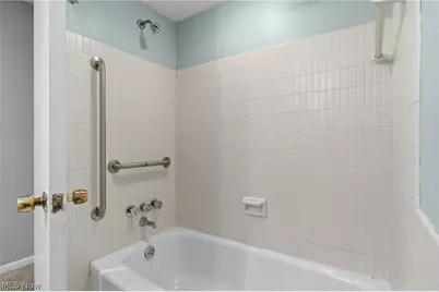 20100 Fairmount Boulevard #102, Huber Heights, OH 44118 - Photo 22