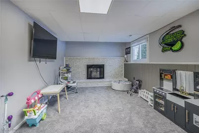 26948 Southwood Lane, Olmsted Twp, OH 44138 - Photo 16