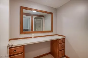 26948 Southwood Ln, Olmsted Twp, OH 44138 - Photo 20