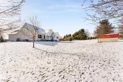 1513 Chidwell Street NE, Canton, OH 44714 - Photo 4