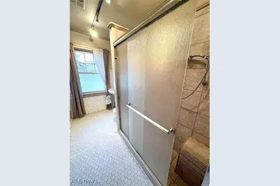 607 Copley Road, Akron, OH 44320 - Photo 24