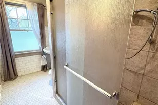 607 Copley Rd, Akron, OH 44320 - Photo 24