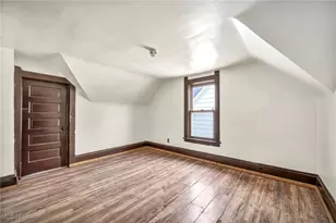 1012 E 72nd St, Loveland, OH 44103 - Photo 20