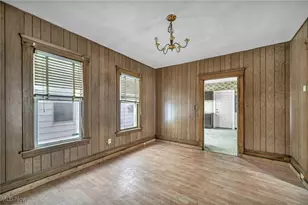 1012 E 72nd St, Loveland, OH 44103 - Photo 8