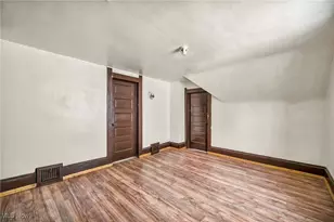 1012 E 72nd St, Loveland, OH 44103 - Photo 18