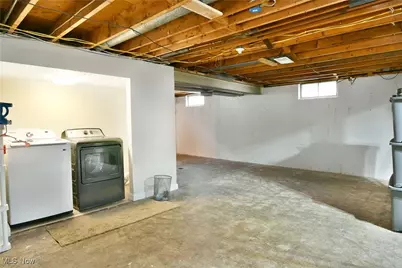 1609 Mathews Road, Youngstown, OH 44514 - Photo 40