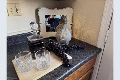 24991 Euclid Avenue, Euclid, OH 44117 - Photo 6