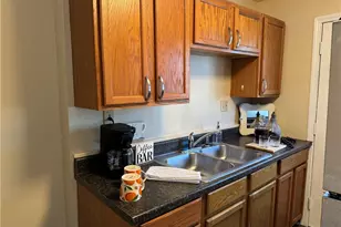 24991 Euclid Ave, Euclid, OH 44117 - Photo 2