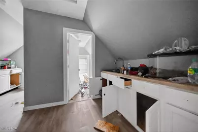 1523 Winchester Avenue, Oakwood, OH 44107 - Photo 12