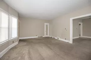 1526 Eddington Rd, Loveland, OH 44118 - Photo 8