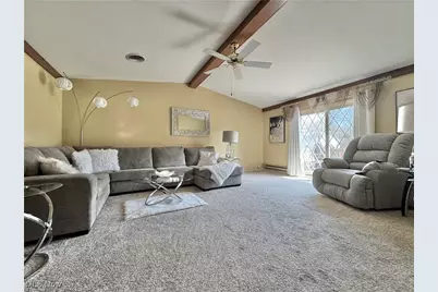 1327 Huntington Court, Boardman, OH 44512 - Photo 12