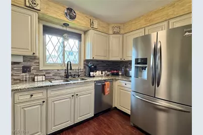 1327 Huntington Court, Boardman, OH 44512 - Photo 8