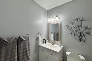 1327 Huntington Ct, Boardman, OH 44512 - Photo 6