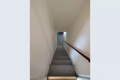 637 E Wilbeth Road, Akron, OH 44306 - Photo 36