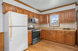 344 3rd St, Wadsworth, OH 44281 - Photo 6