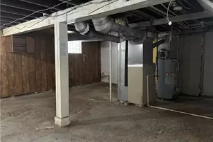 586 Morgan Ave, Akron, OH 44311 - Photo 18