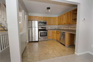 9321 Hickory Ridge Dr, Streetsboro, OH 44241 - Photo 6