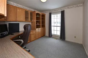 3376 Hunter Pkwy, Cuyahoga Falls, OH 44223 - Photo 8