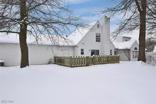 3376 Hunter Pkwy, Cuyahoga Falls, OH 44223 - Photo 30