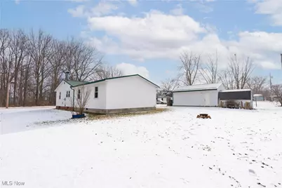 11335 Meadowbrook Avenue, Alliance, OH 44601 - Photo 32