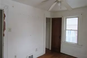 31 McNaughton St, Akron, OH 44305 - Photo 14