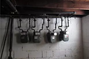 31 McNaughton St, Akron, OH 44305 - Photo 32