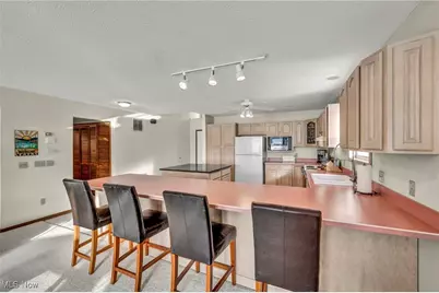 2528 Tupelo Drive, Roaming Shores, OH 44084 - Photo 8