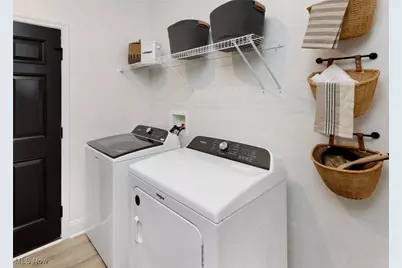 827 Colesbourne Circle, Uniontown, OH 44685 - Photo 26