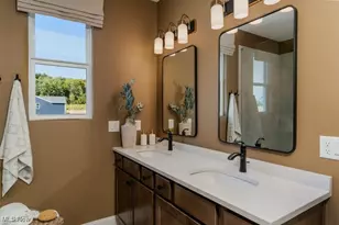 827 Colesbourne Circle, Uniontown, OH 44685 - Photo 40