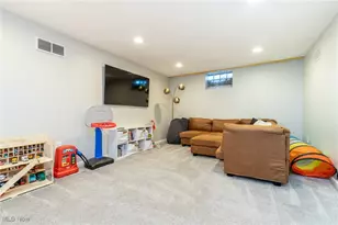 4775 SOM Center Road, Moreland Hills, OH 44022 - Photo 34