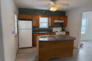 664 Crown Ave, Ravenna, OH 44266 - Photo 6