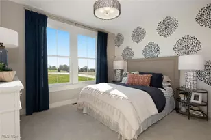 821 Colesbourne Circle, Uniontown, OH 44685 - Photo 34