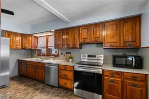 3626 Johnson Rd, Norton, OH 44203 - Photo 8