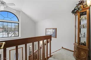 9165 Sugarbush Dr, Mentor, OH 44060 - Photo 12