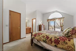 9165 Sugarbush Dr, Mentor, OH 44060 - Photo 8