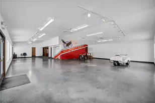 4085 Herner County Line Rd, Worthington, OH 44470 - Photo 30