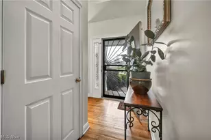 177 E 192nd St, Euclid, OH 44119 - Photo 8