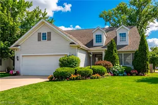 177 E 192nd St, Euclid, OH 44119 - Photo 2