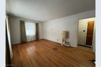 1248 Greenwood Avenue, Akron, OH 44320 - Photo 2