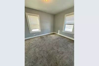 16 N Richview Avenue, Youngstown, OH 44509 - Photo 12