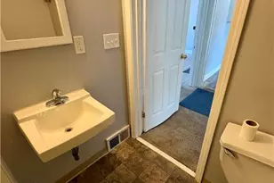 16 N Richview Ave, Youngstown, OH 44509 - Photo 10