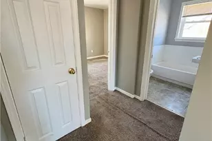 18 N Richview Ave, Youngstown, OH 44509 - Photo 8