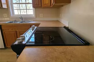 749 McKinley Ave, Akron, OH 44306 - Photo 8