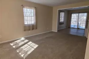 749 McKinley Ave, Akron, OH 44306 - Photo 2