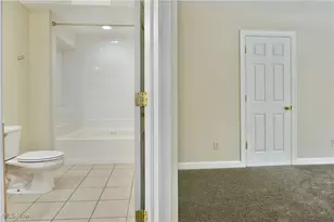 140 Fairway Pl NW, Warren, OH 44483 - Photo 24