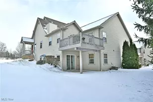 140 Fairway Pl NW, Warren, OH 44483 - Photo 4