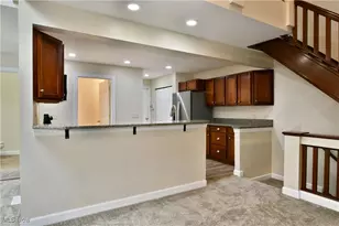 140 Fairway Pl NW, Warren, OH 44483 - Photo 14