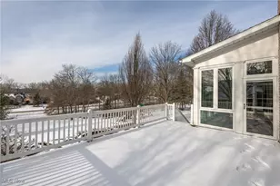 4025 Meadowvale Ct, Akron, OH 44333 - Photo 44